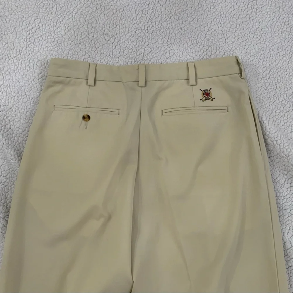 Tommy Hilfiger Golf Pants Men’s 34x30 Khaki Tan Pockets Pleated Straight Leg